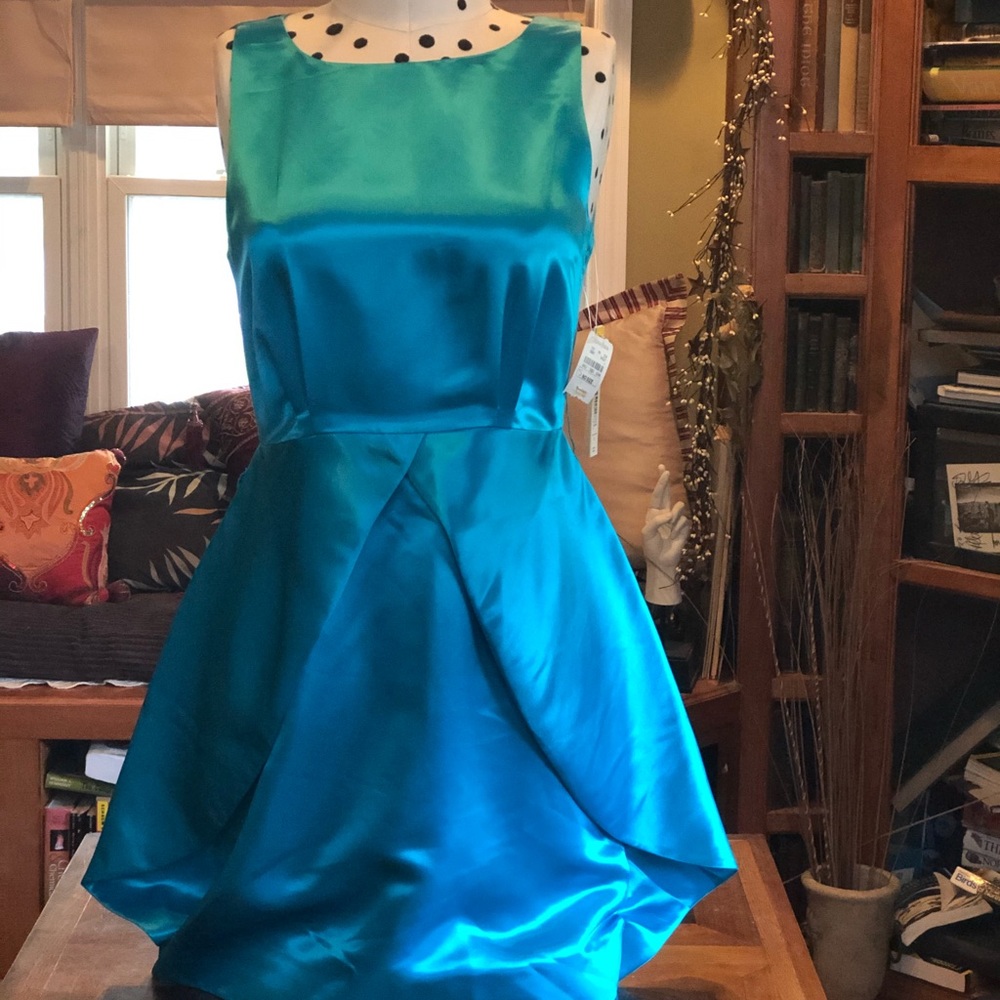 *B2G1* NWT Alice + Olivia Fortune Cookie Dress S!!